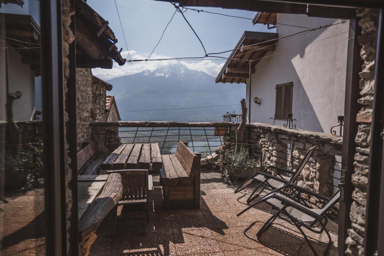 Appartamenti Montemezzo Le Case In Pietra Vista Lago Gera Lario Dış mekan fotoğraf