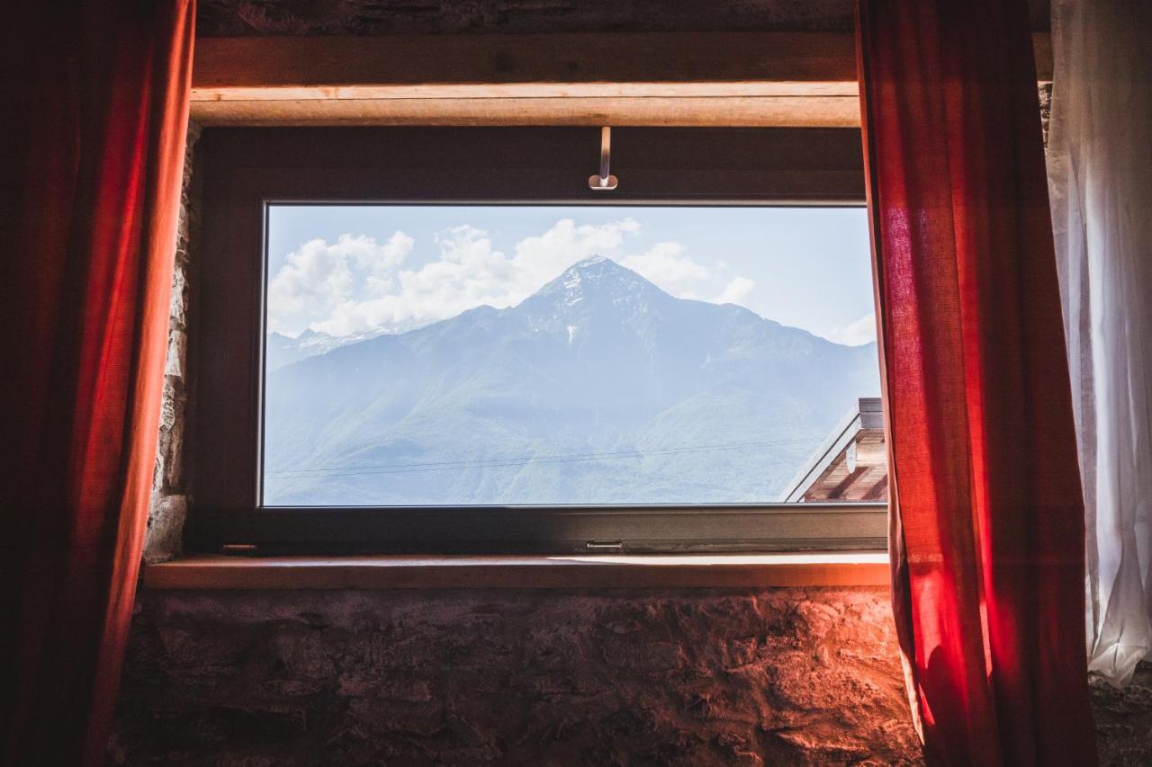 Appartamenti Montemezzo Le Case In Pietra Vista Lago Gera Lario Dış mekan fotoğraf